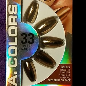 Spectacular Glimmery chip proof gold Nails w/ glue